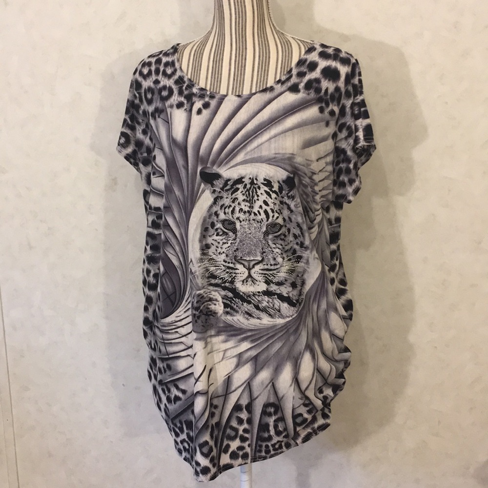 🌸FINAL PRICE 🌸 Gabriel ye Top